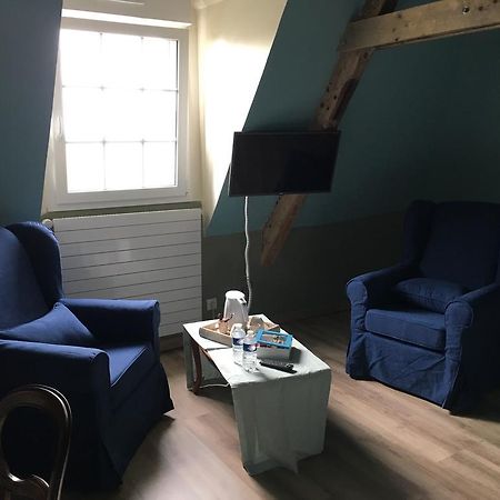 Le Saint Aubin- Maison D Hotes Dans Ce Monastere Du 16 Siecle Amfreville-la-Campagne Εξωτερικό φωτογραφία